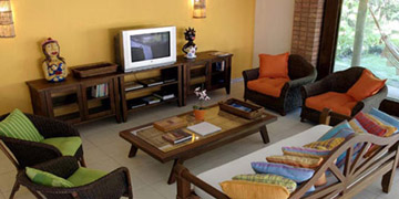Sala de estar e jogos do Hotel Via dos Corais de Praia do Forte